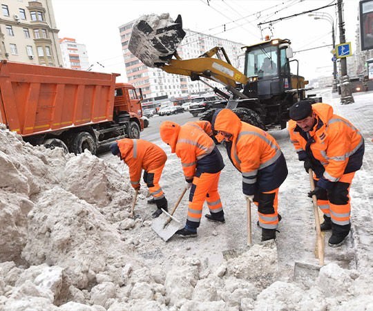 Уборка снега в Можайске и  Московской области
